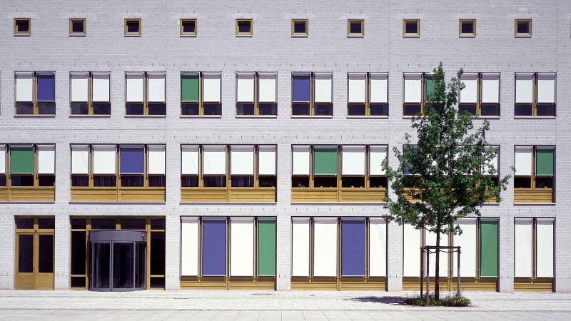 Verwaltung + Soziales