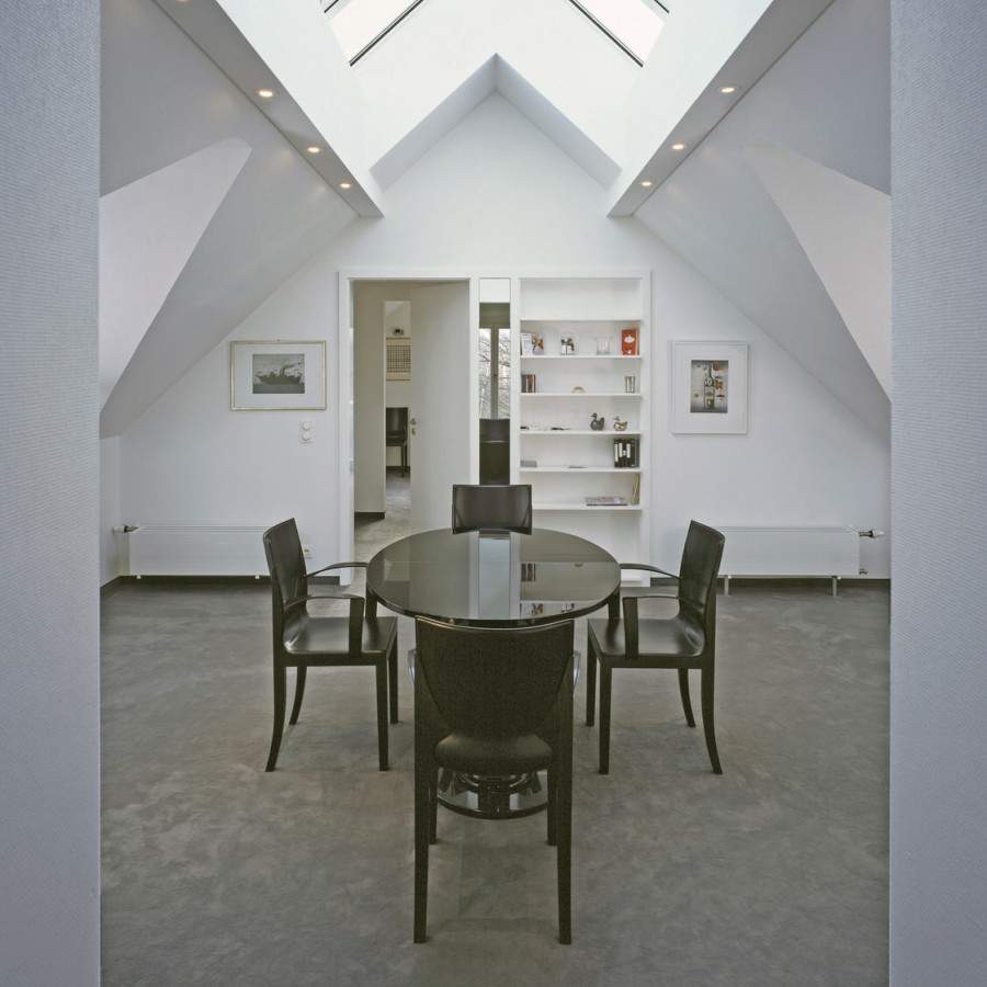 LEISKA_2517-02.JPG